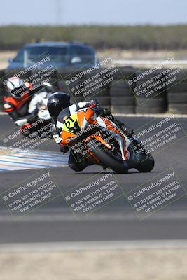 media/Oct-11-2025-CRA (Sat) [[48ae399f89]]/Races/Race 4/